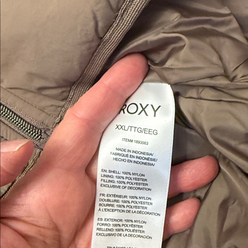 Roxy Quilted Jacket in Taupe Brown. New. - Picture 10 of 10